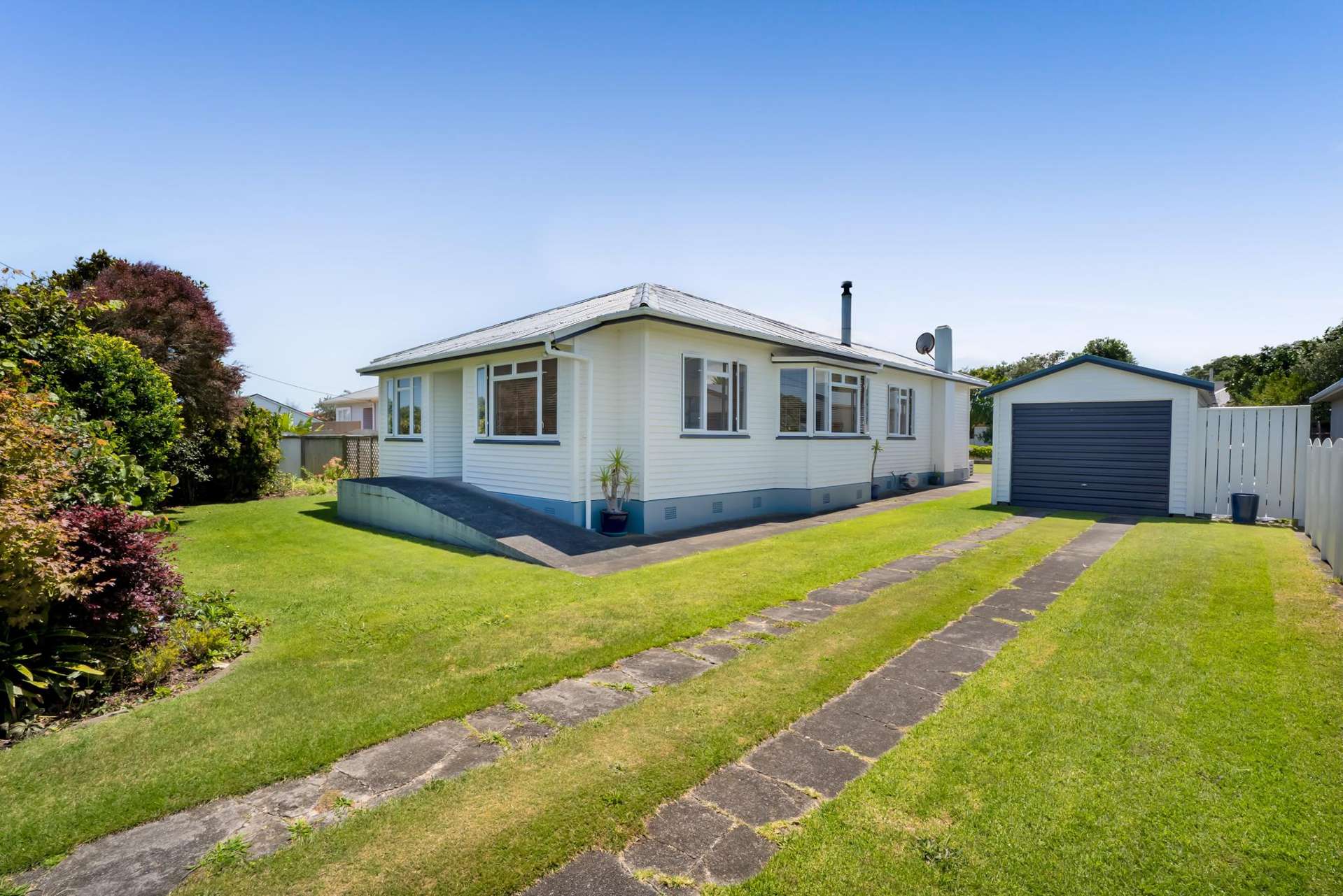 53 Domett Street Opunake_0