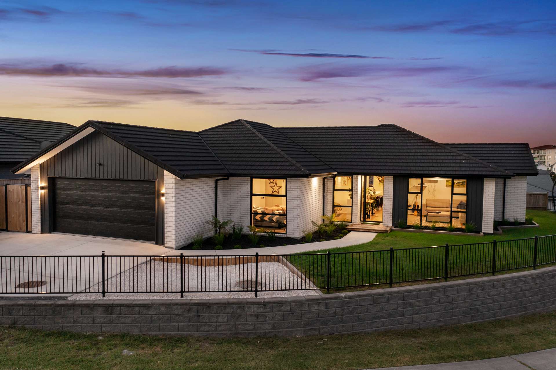 42 Couldrey Crescent Red Beach_0