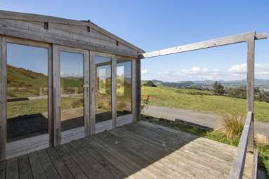 96B Waitete Road North_4
