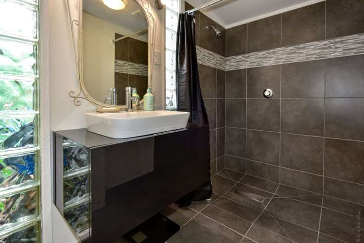 103 Leaver Terrace North New Brighton_17