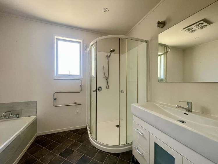 114a Hursthouse Road 2159_18