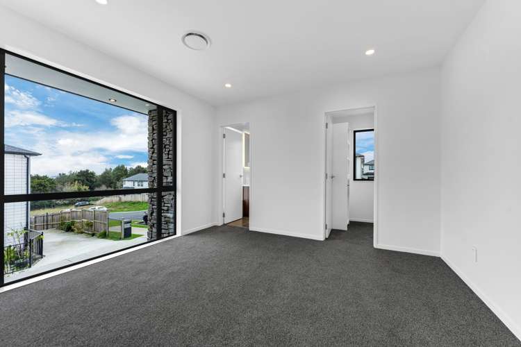 2A Matatahi Road Flat Bush_19