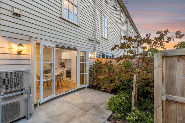 Brooksfield Build, Architectural Design