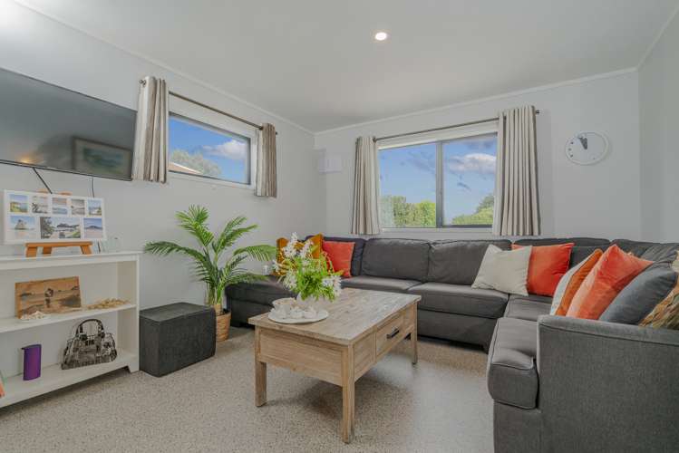 5 Emmerdale Drive Hahei_7