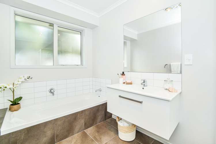 292 Lakes Boulevard Pyes Pa_12