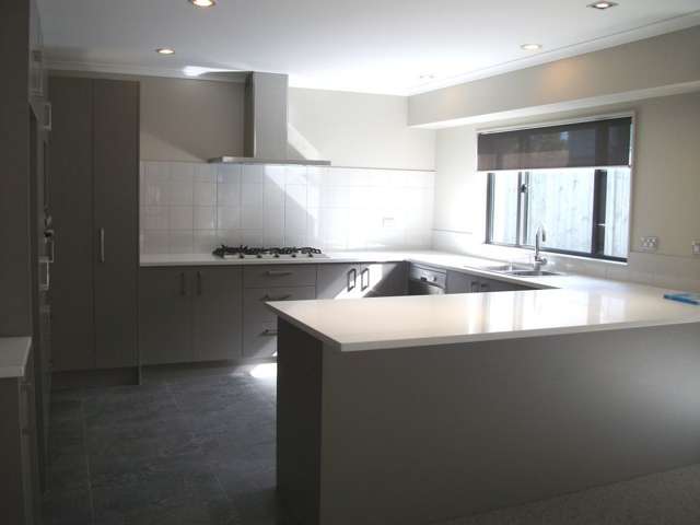 8 Citron Court Flat Bush_1