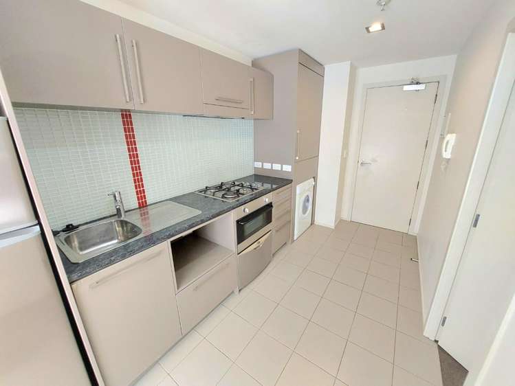 225/4 Wagener Place Mount Albert_3