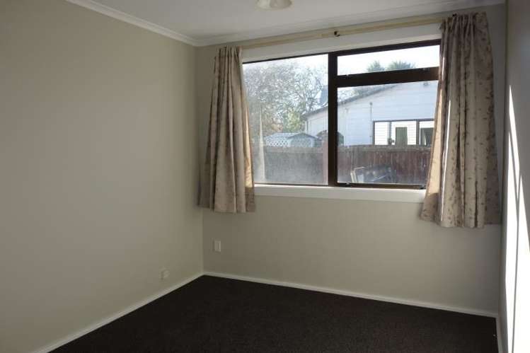 2/120 Osborne Street Waltham_2