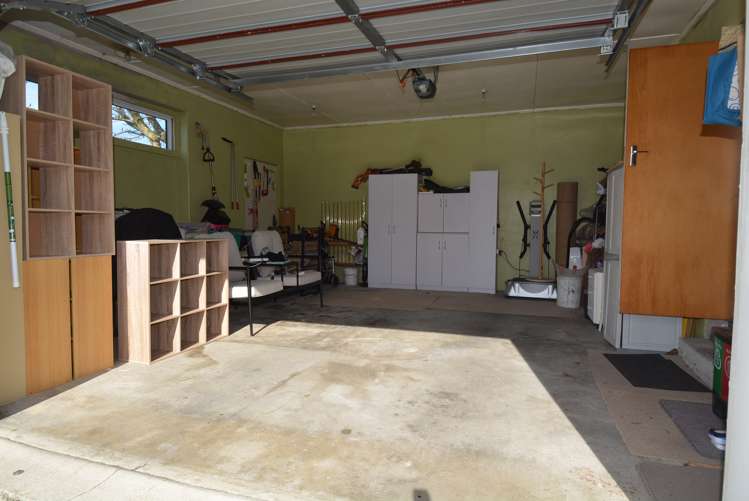 207 Pomona Street Strathern_11