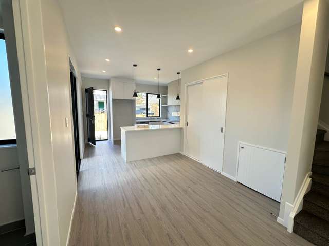 2/26A Eastridge Court Somerville_1