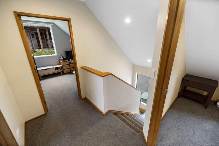 4b Dart Place Fernhill/Sunshine Bay_13