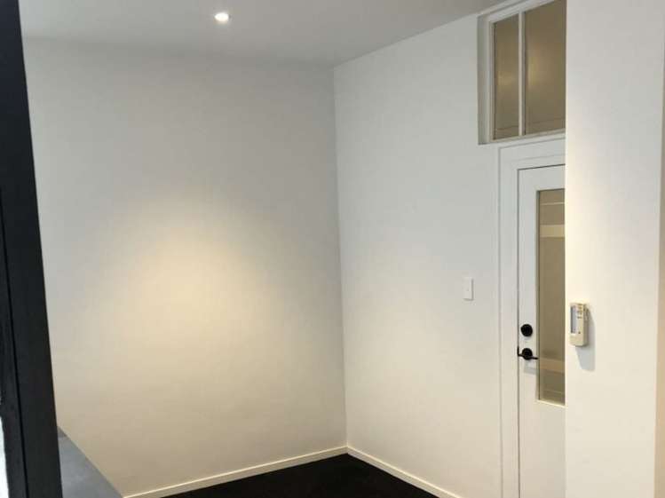 Suite 606/87 - 93 Queen Street Auckland Central_6