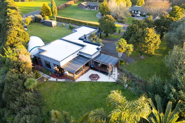 331 Athlone Drive Cambridge_18