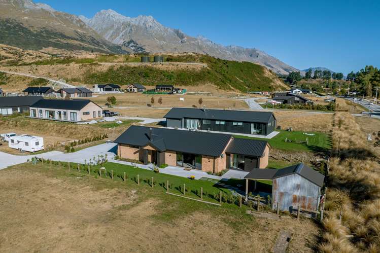 6 Shiel Street Glenorchy_21