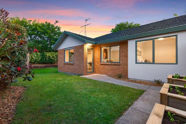 Freehold, Easy Care, Single Level Brick