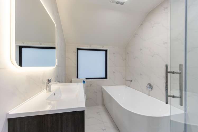 184A Waimumu Road Massey_13