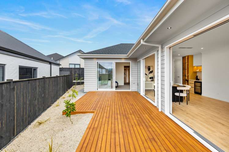 7 Tukutata Crescent Milldale_24