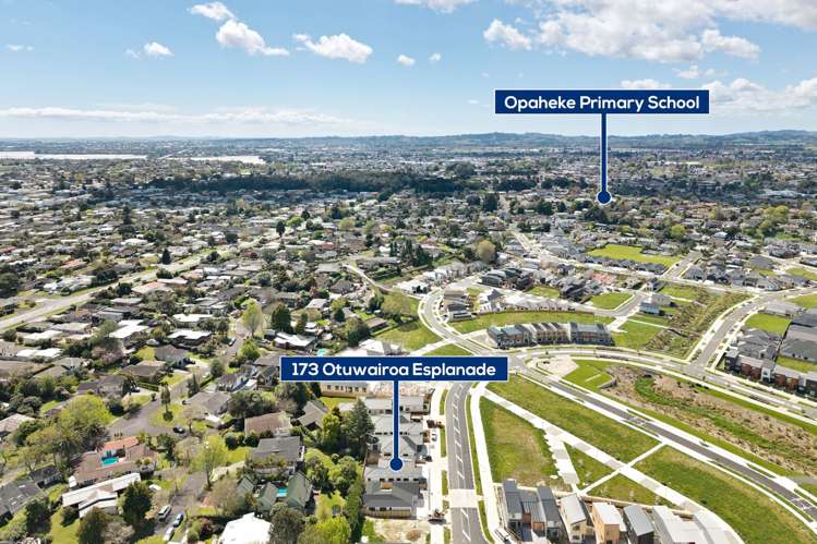 173 Otuwairoa Esplanade Opaheke_26