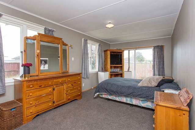 51 Lyndhurst Crescent Aranui_4