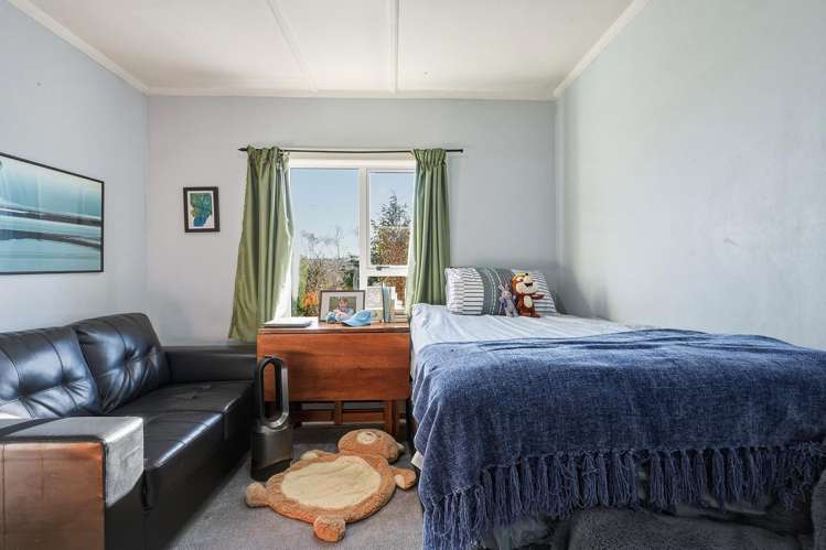 32 Kirkland Street Green Island_13