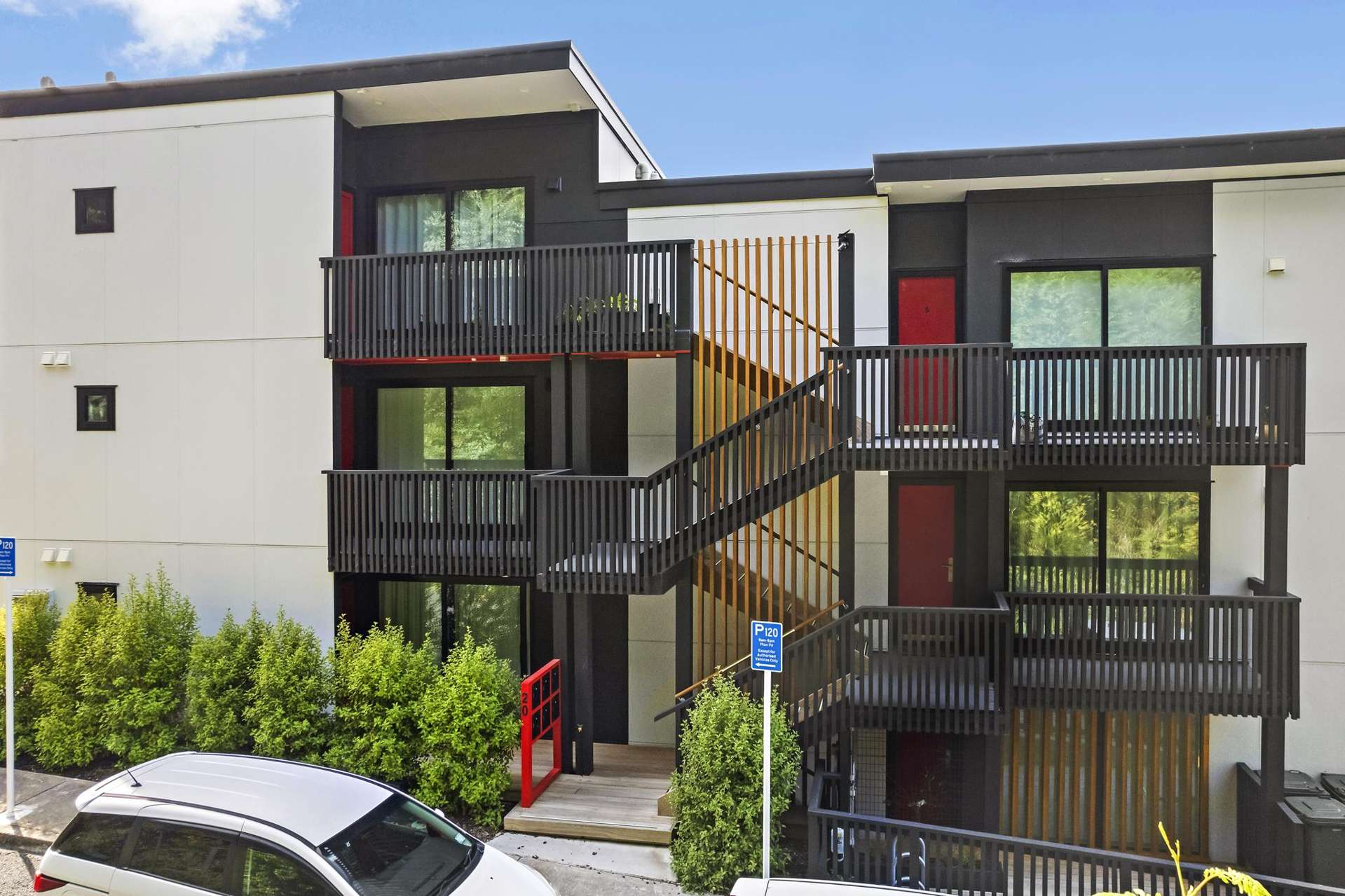 3/20 Sar Street Pipitea_0