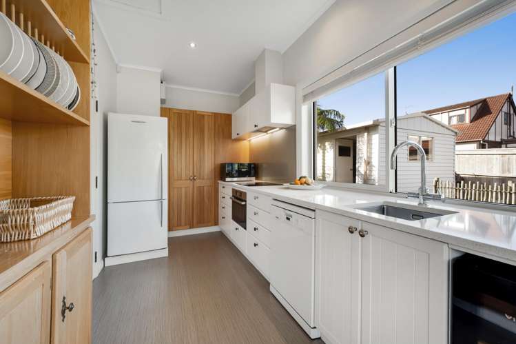 32 Cherry Road Bucklands Beach_9