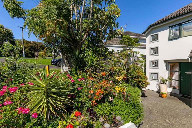 2/24 Penning Road Castor Bay_14