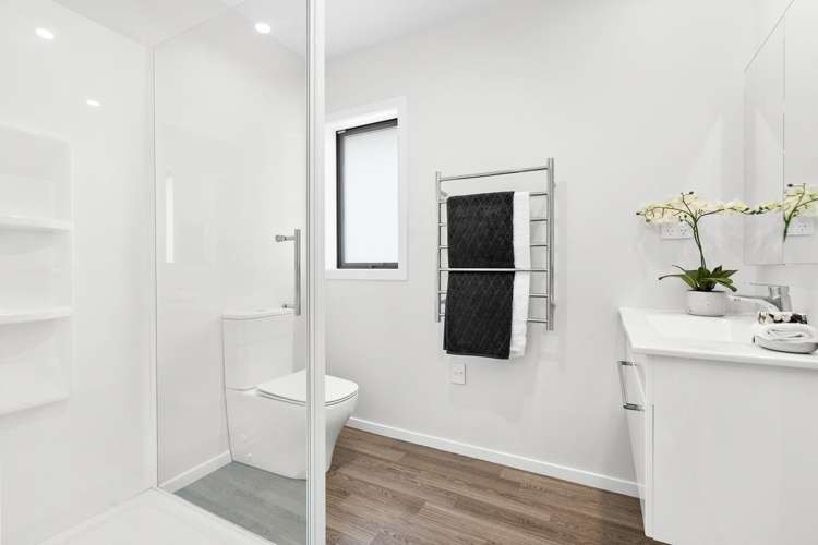 2/7 Fenwick Crescent 1076_8