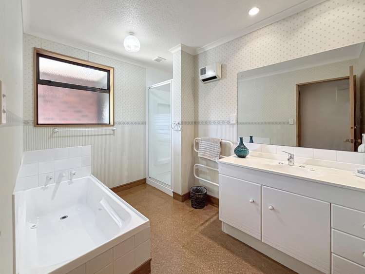 66 Whiterocks Road Deborah_8