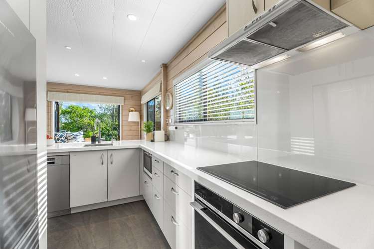 52 Mako Street Oneroa_7