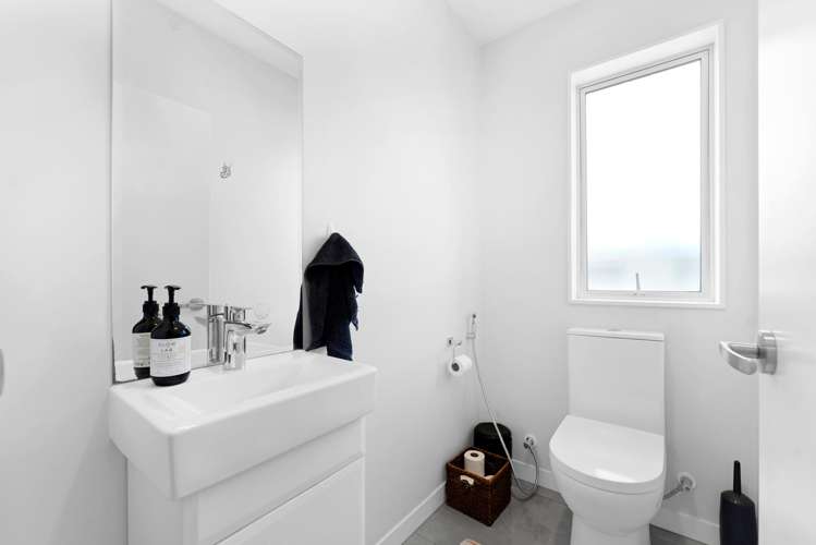 13 Hollowout street Takanini_16