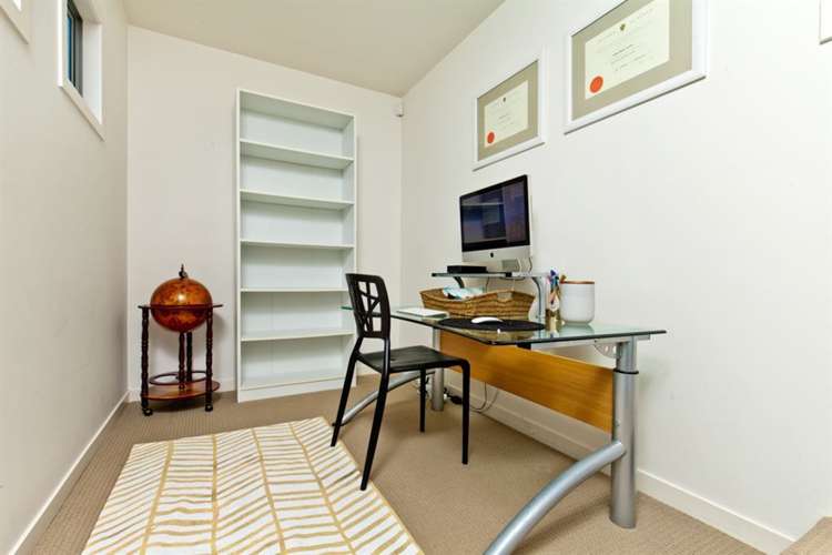 357 Royal Road Massey_16