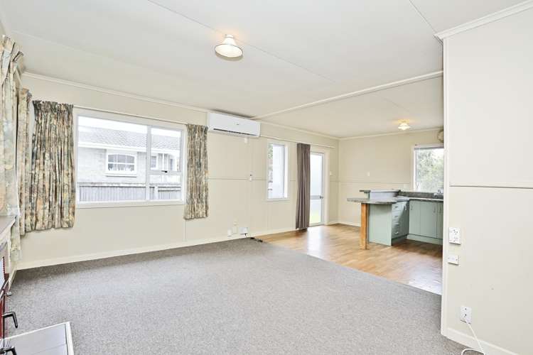 2/91 Lewis Street Gladstone_6