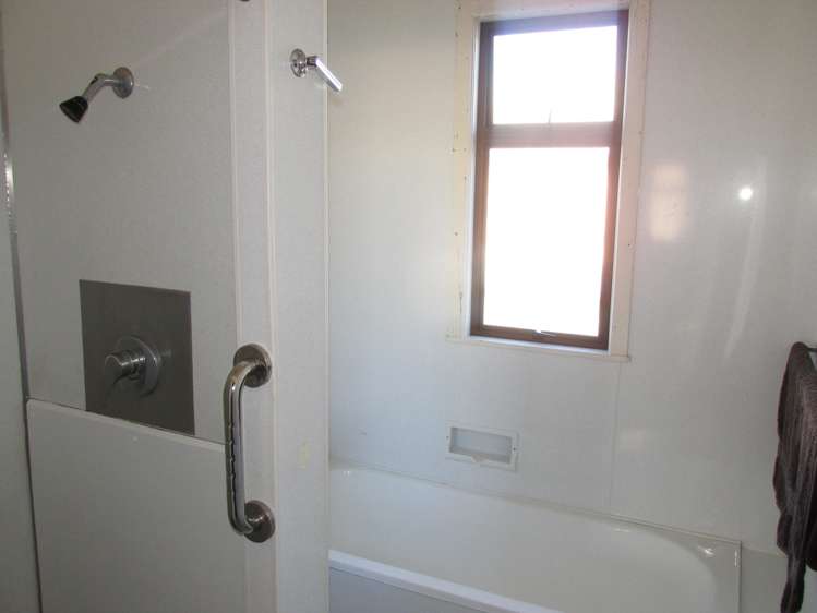 8 Queen Street Wairoa_12