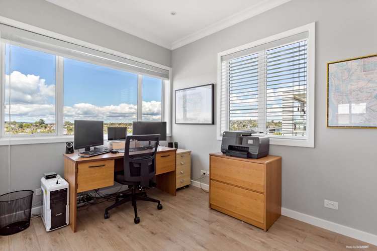 10 Tuangi Street Long Bay_19