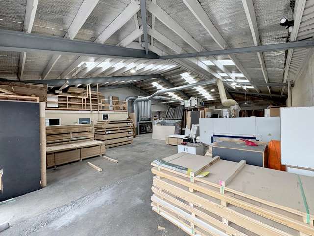 85 Thackeray Street Waltham_3