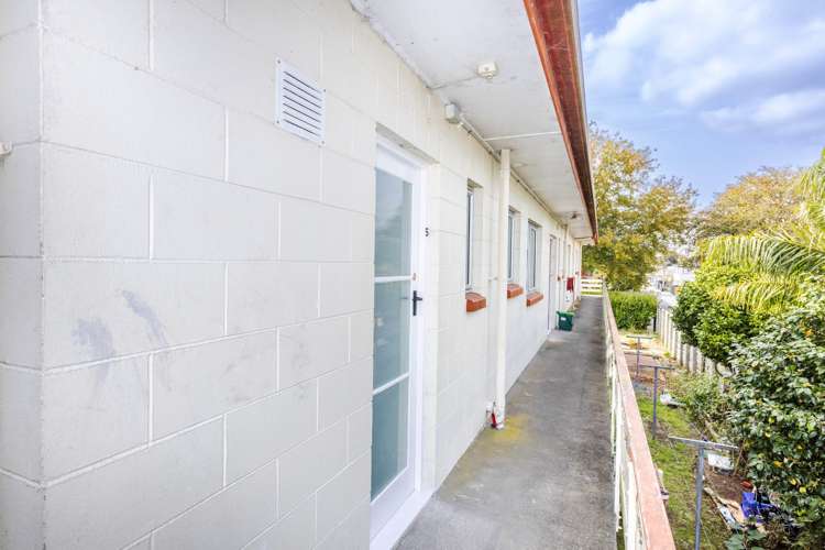 79e Firth Street Hamilton East_12