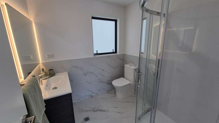 43 Friesian Drive Mangere_10