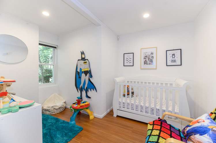 165 Laingholm Drive Laingholm_17