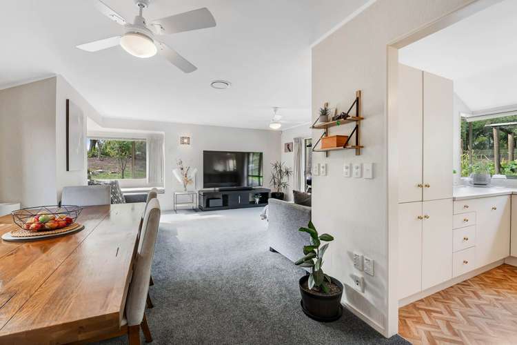 1688 South Head Road Helensville_12