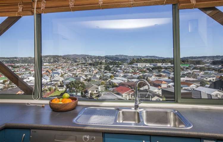 61 Otaki Street Miramar_10