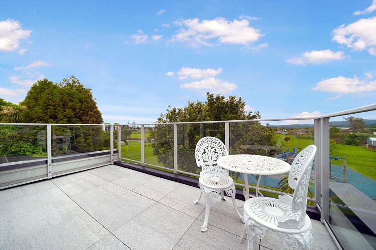 28B Kirrie Avenue Te Atatu South_13