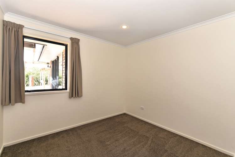 6 Ken Wadsworth Way Stoke_18