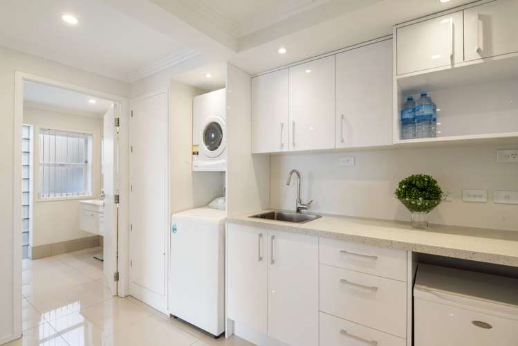 18 Martin Crescent Northcote_16