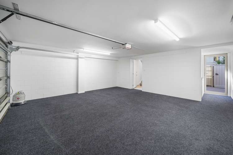 7 Elderwood Lane Edgeware_20