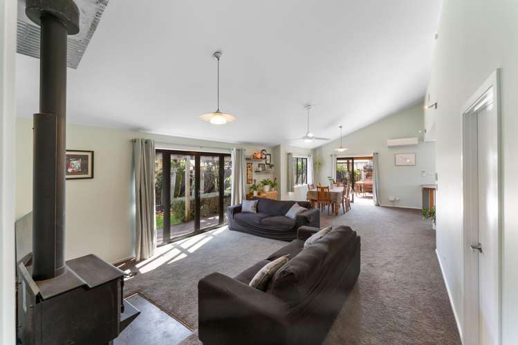 8 Mayer Crescent Wakefield_4