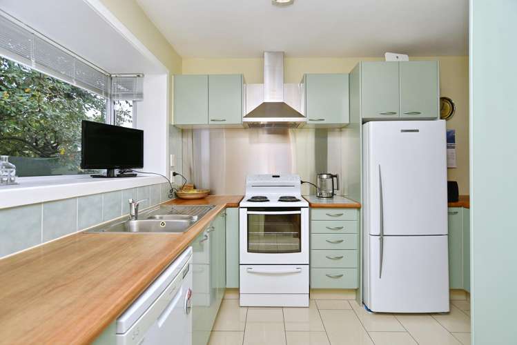 128 McGregors Road_4
