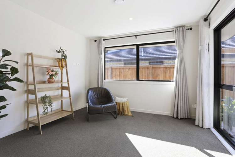 14 Northmoor Boulevard Rolleston_12