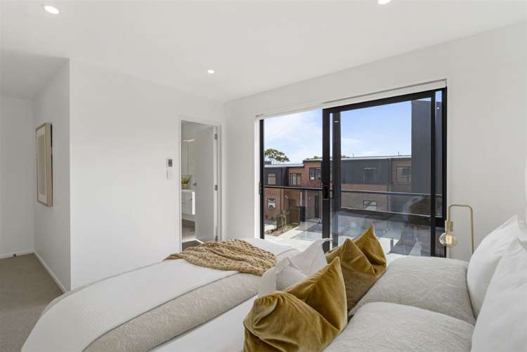 3 Mahinga Kai Way Belmont_14