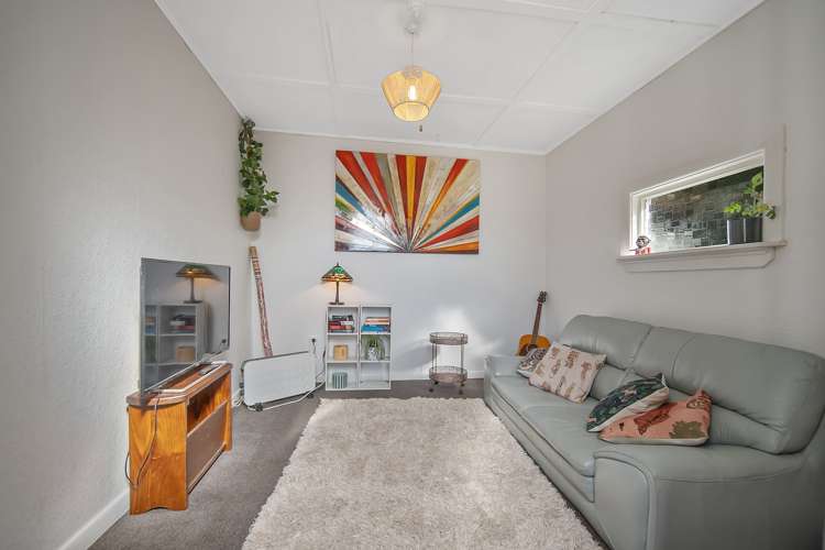 200 Saint Vincent Street Toi Toi_7